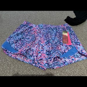 Ocean Trail Short 4” - Pink Tropics